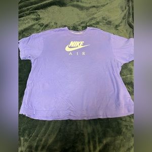 Women’s Nike Tee ✔️